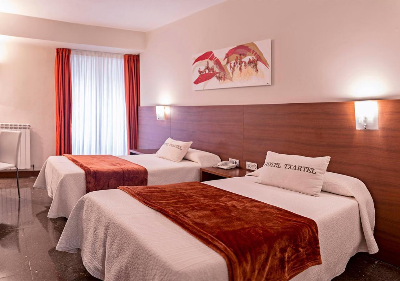 Hotel Txartel Lasarte Oria Eksteriør bilde